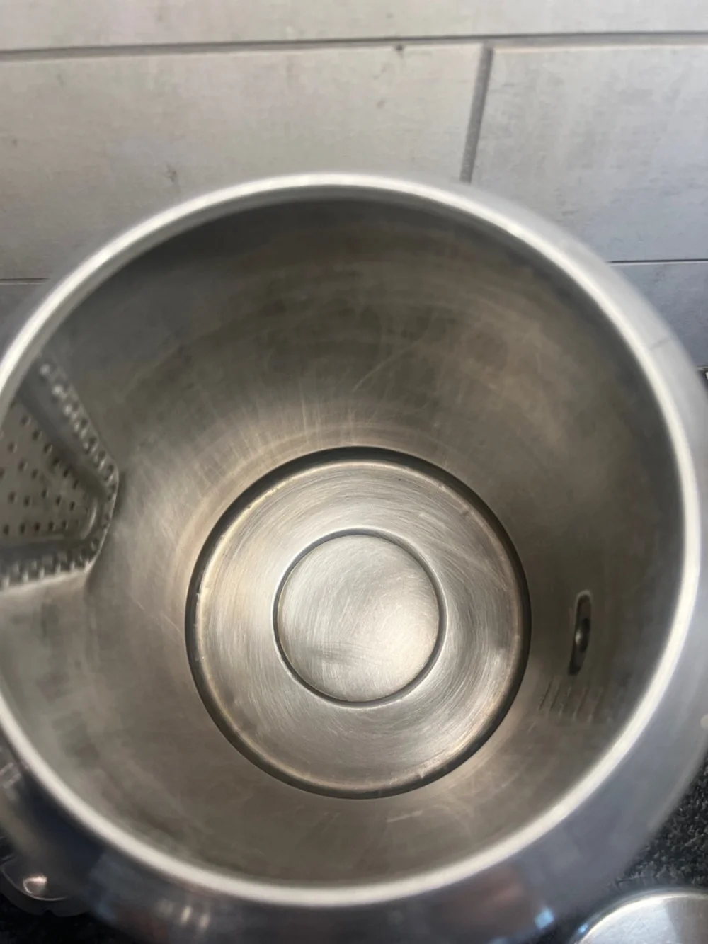 Vintage 20 CUP Aluminum stovetop or campfire coffee pot. Exc condition.